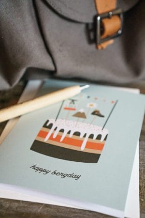 Geburtstagskarte Happy Bergday Roadtyping