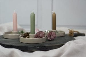 Kerzenhalter aus Keramik schlicht von IBLaursen Alpenstore Deko Alpenstil